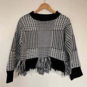 houndstooth tassels batwing sleeve sweater